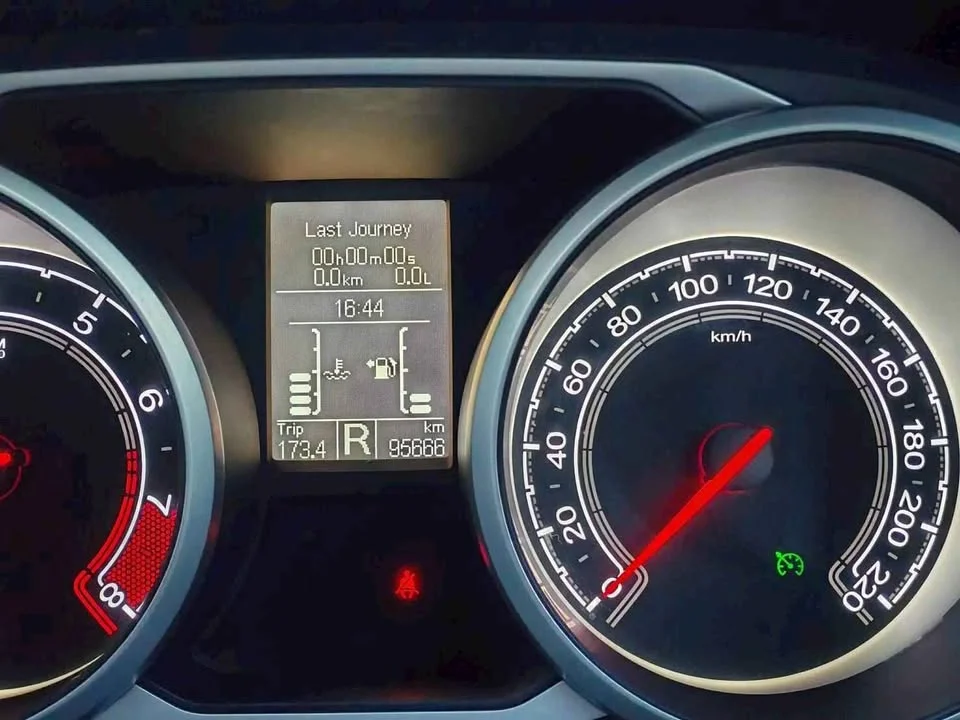 2016 MG GS 3