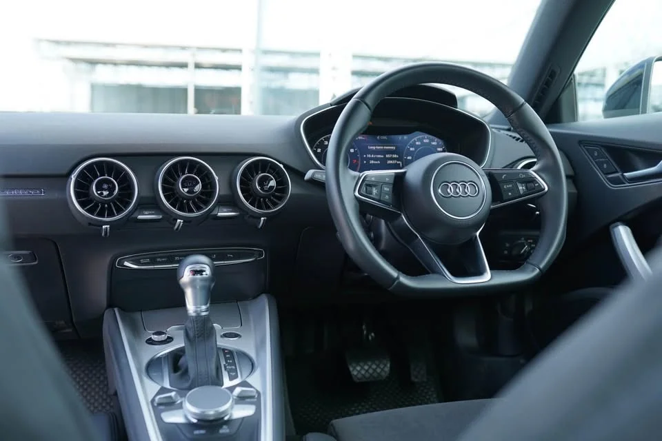 Audi TT Mk3 2