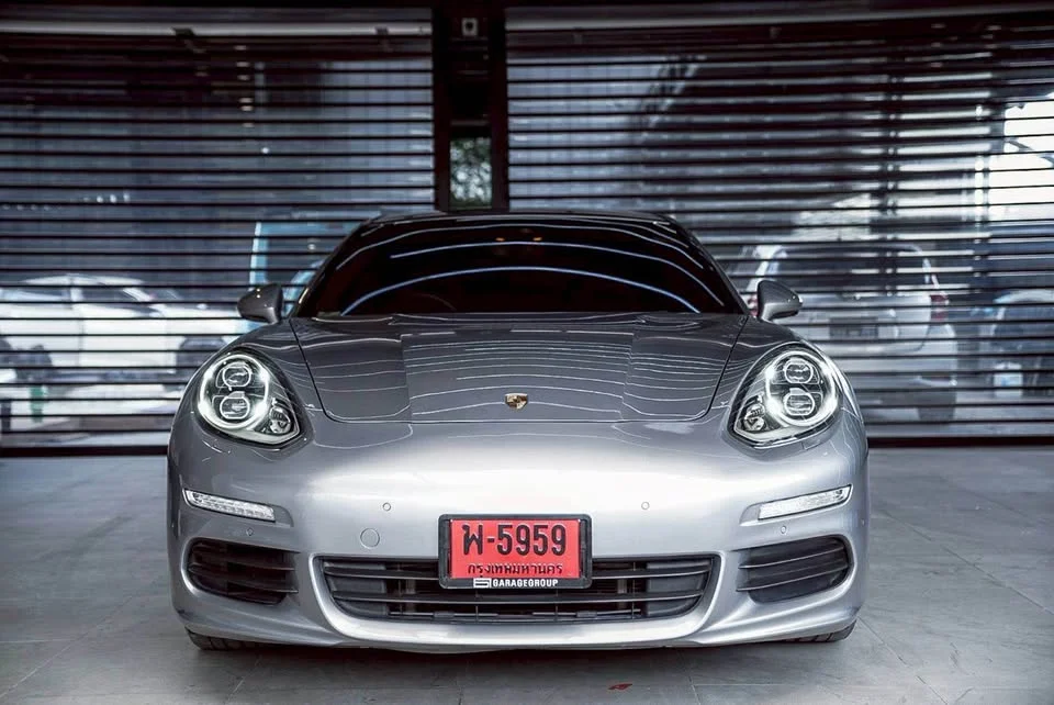2014 Porsche Panamera I 2