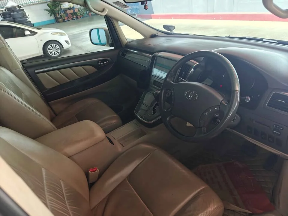 2007 Toyota Alphard, Vellfire I (AH10) 3