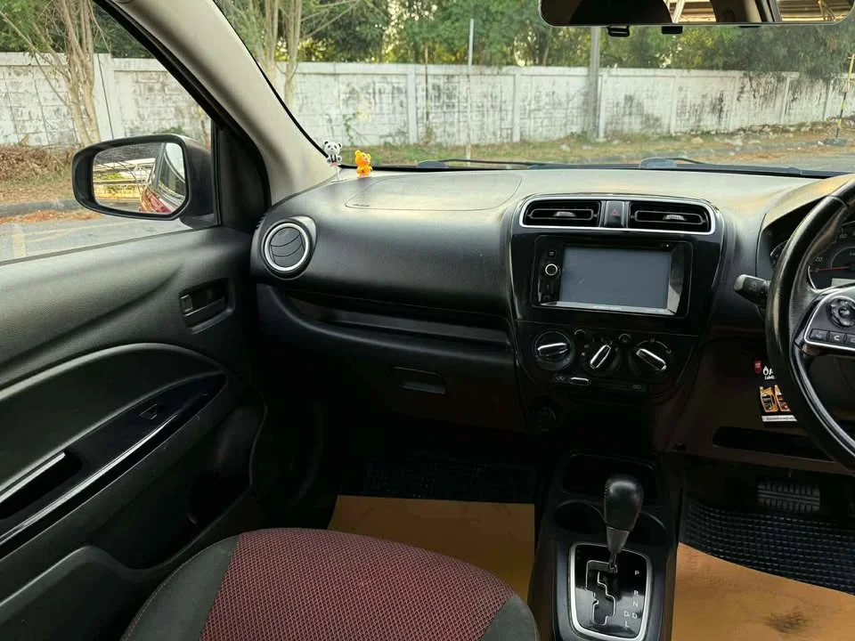 2019 Mitsubishi Mirage VI 3