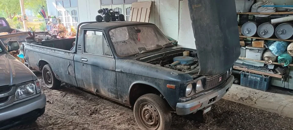 1970 Isuzu Faster Dragon Eyes I 3