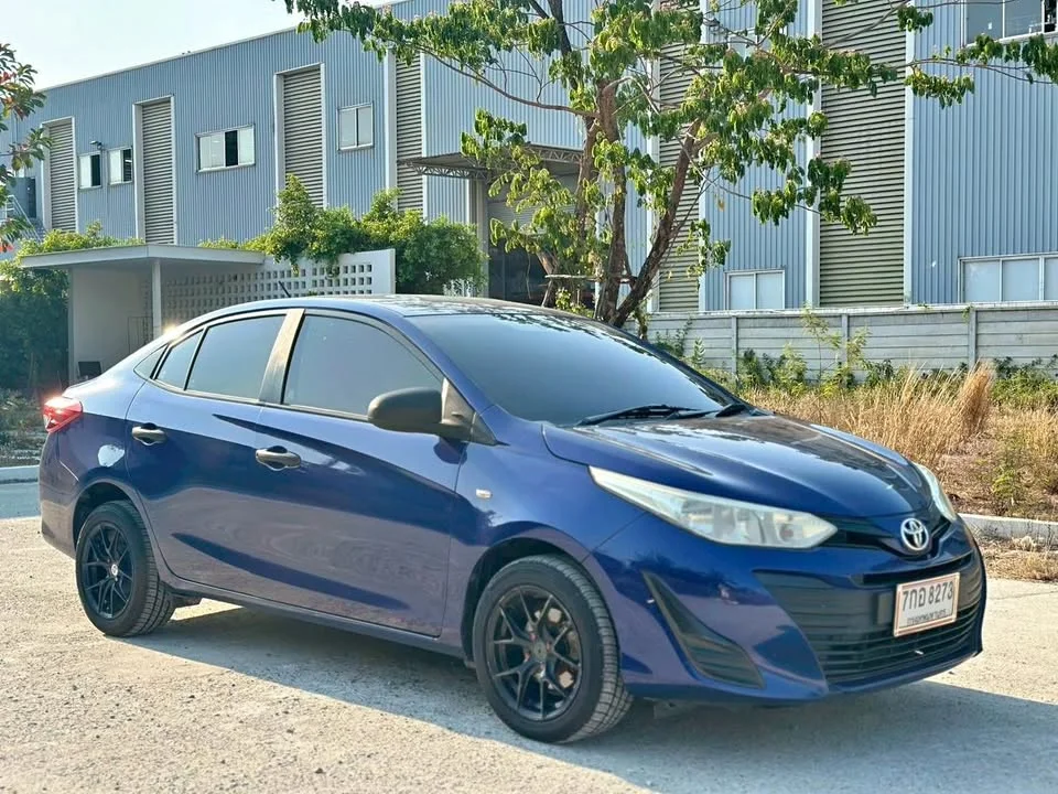 2018 Toyota Yaris ATIV III 3
