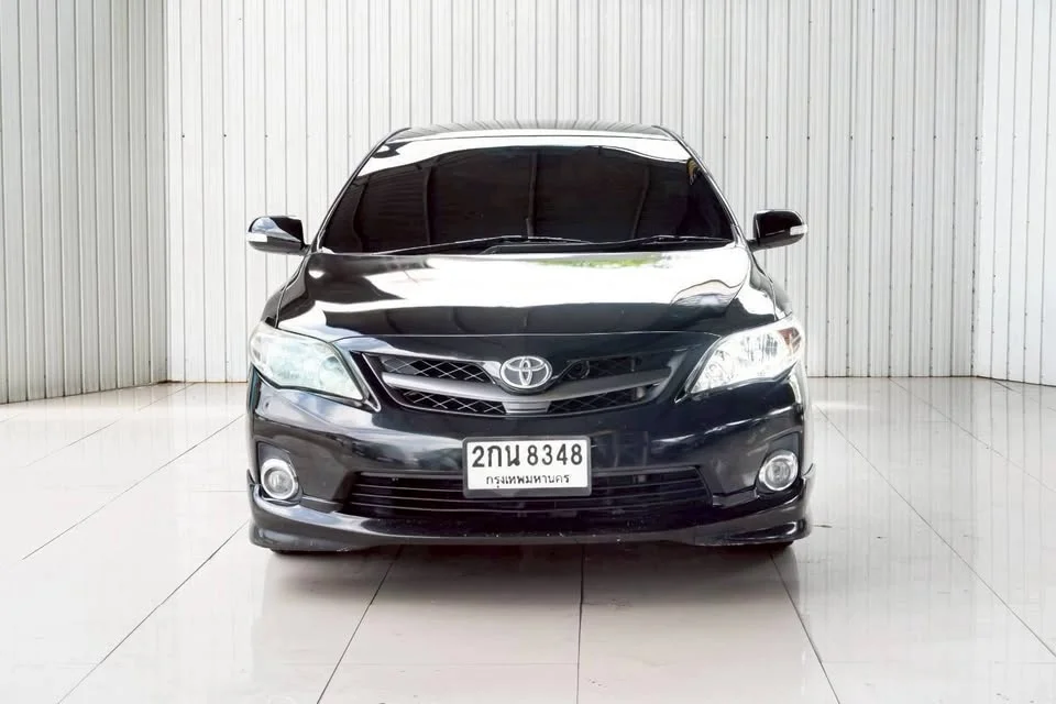 2013 Toyota Corolla Altis X (E140) 2