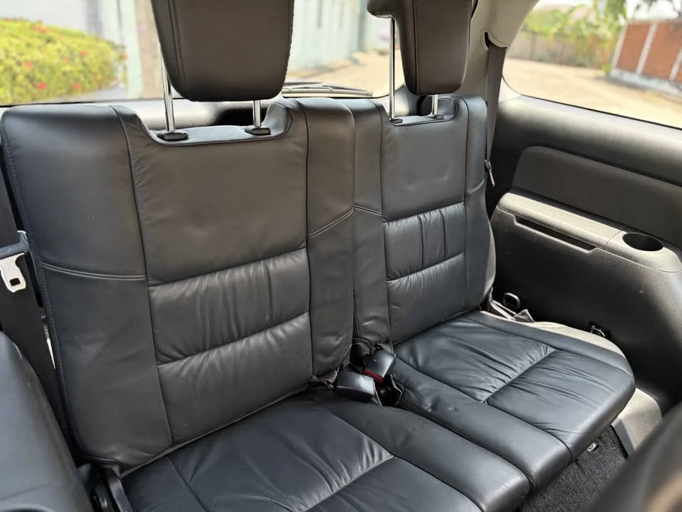 2005 Toyota Wish I 2