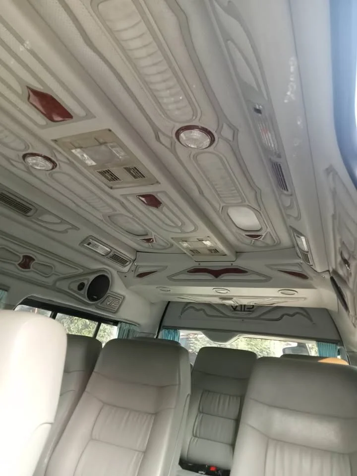 2006 Toyota Commuter V (H200) 2