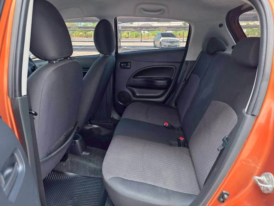2017 Mitsubishi Mirage VI 2