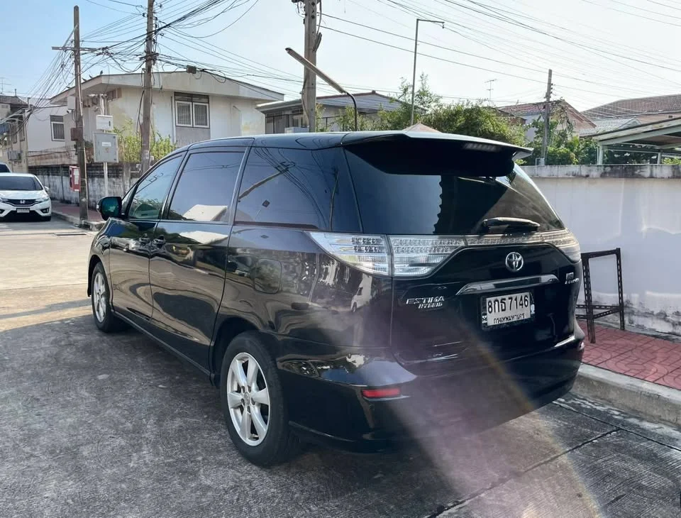 2008 Toyota Estima III 3