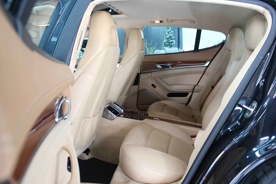 2012 Porsche Panamera II 3