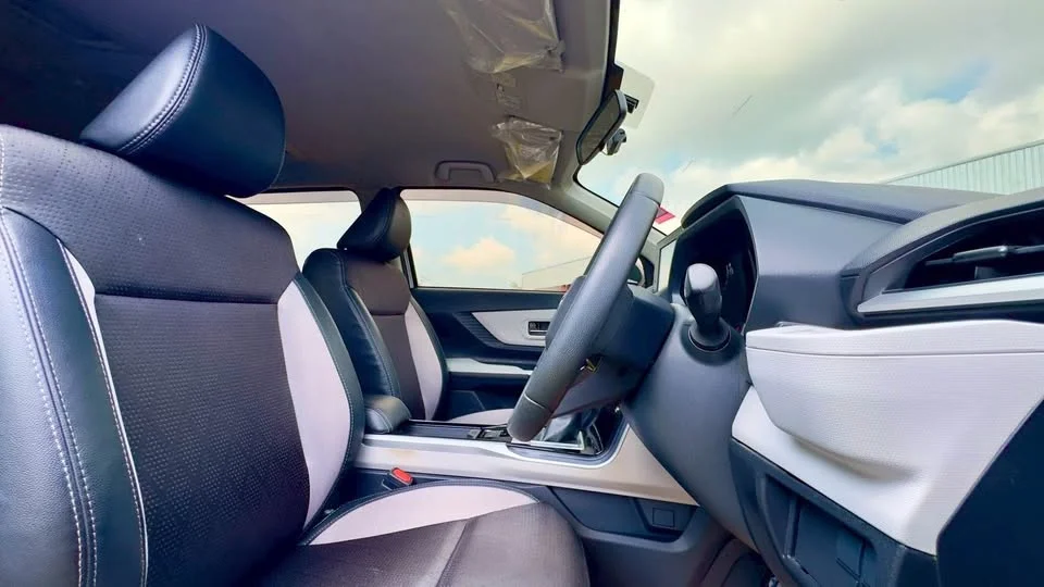 2022 Toyota Veloz III 2