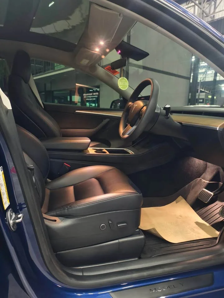2023 Tesla Model Y 3