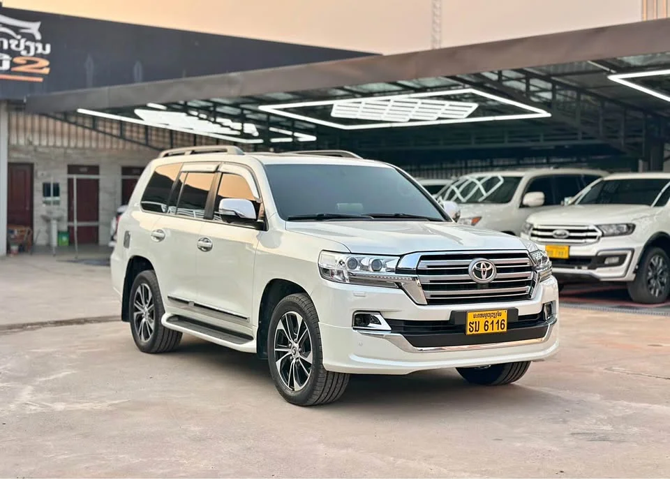 2018 Toyota Land Cruiser J200 2