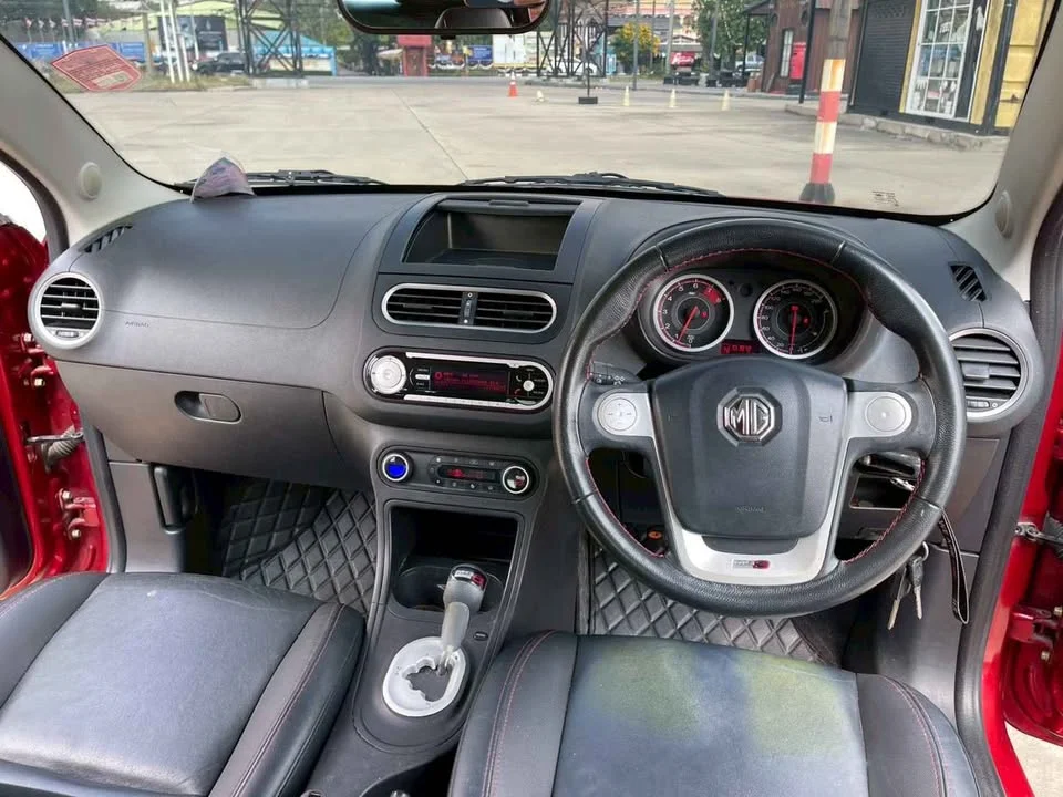 2017 MG 3 II 3
