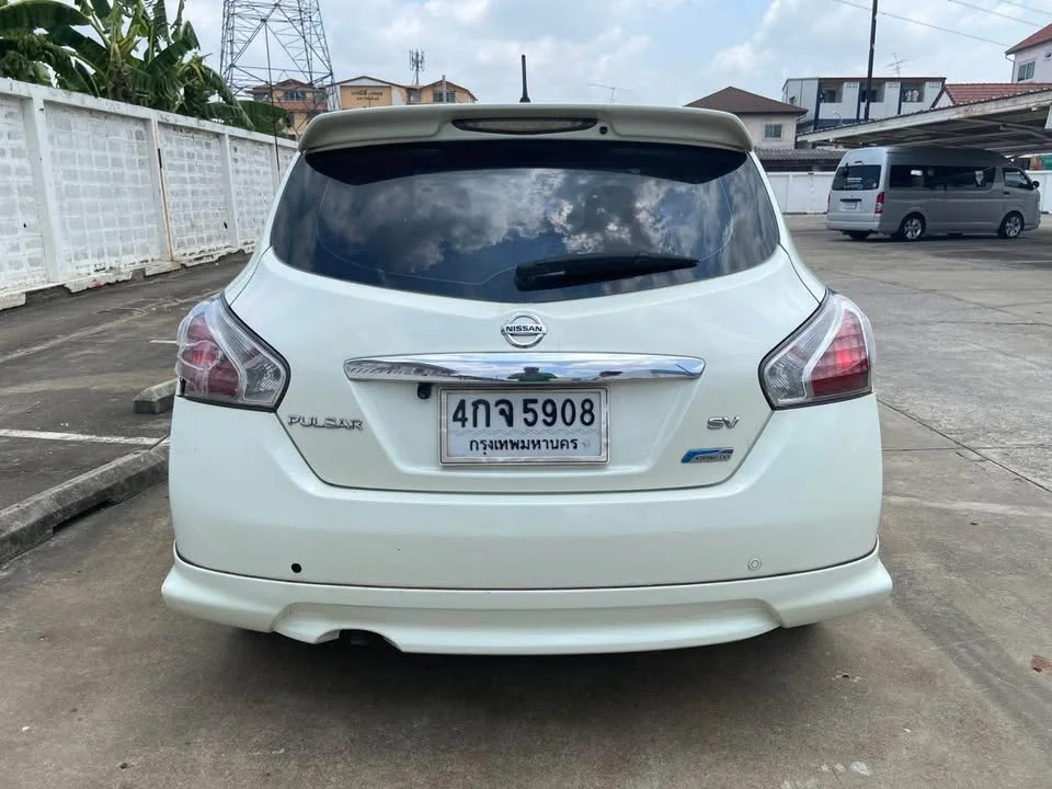 2013 Nissan Pulsar C13 3