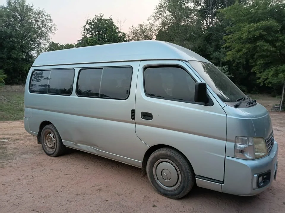 2005 Nissan Urvan V (E25) 2