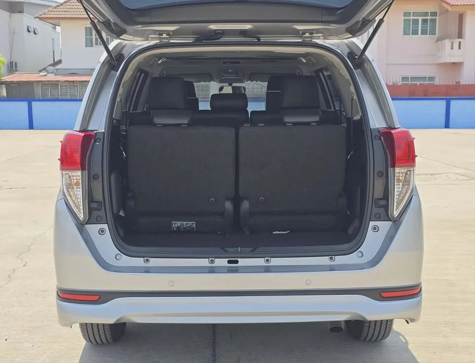 2019 Toyota Innova II 2