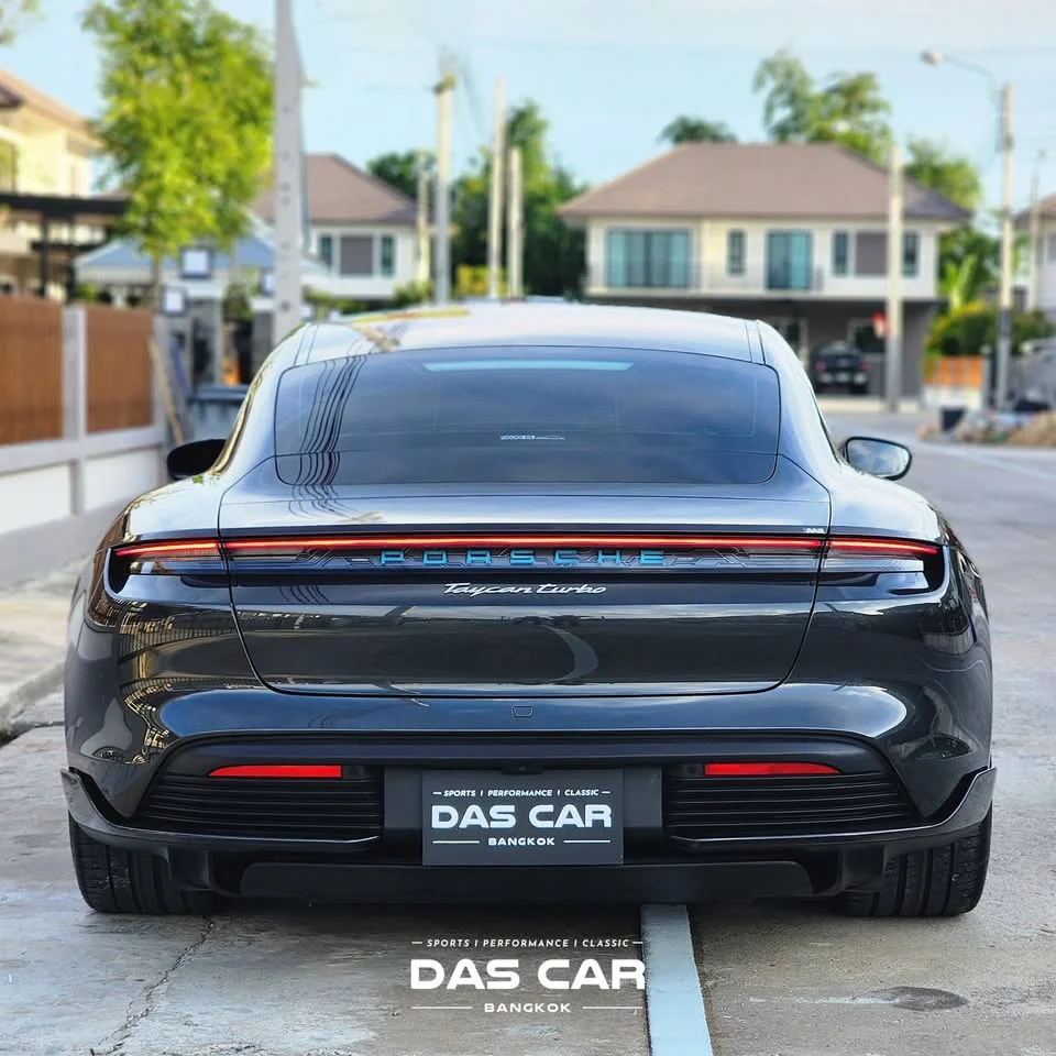 2022 Porsche Taycan 9J1 3
