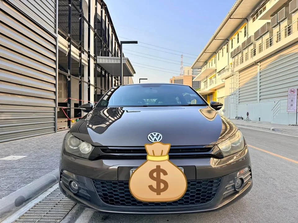 2011 Volkswagen Scirocco III 2