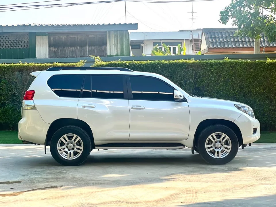 2012 Toyota Land Cruiser Prado J150 3