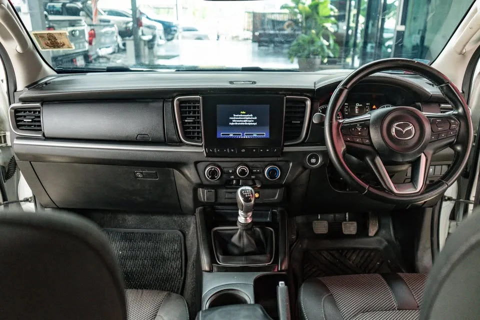 2021 Mazda BT-Series III 3