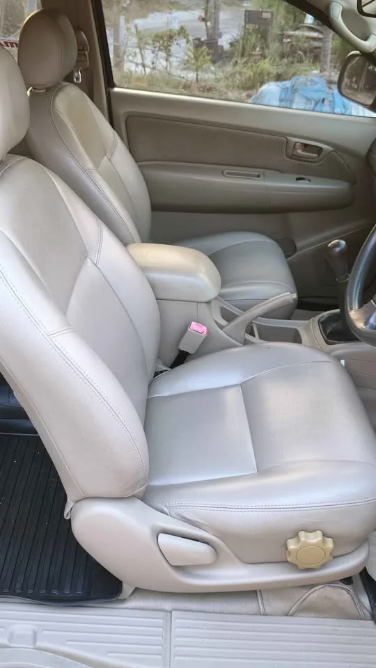 2010 Toyota Hilux VII 3