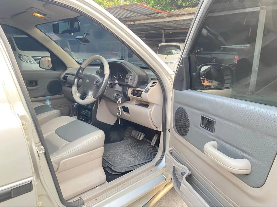 2004 Land Rover Freelander I 2