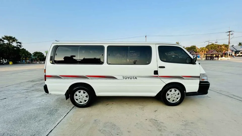 2001 Toyota Commuter IV (H100) 3
