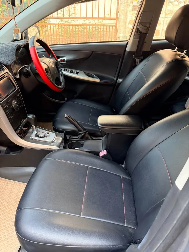 2012 Toyota Corolla Altis X (E140) 3