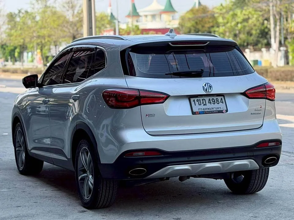 2020 MG HS 2