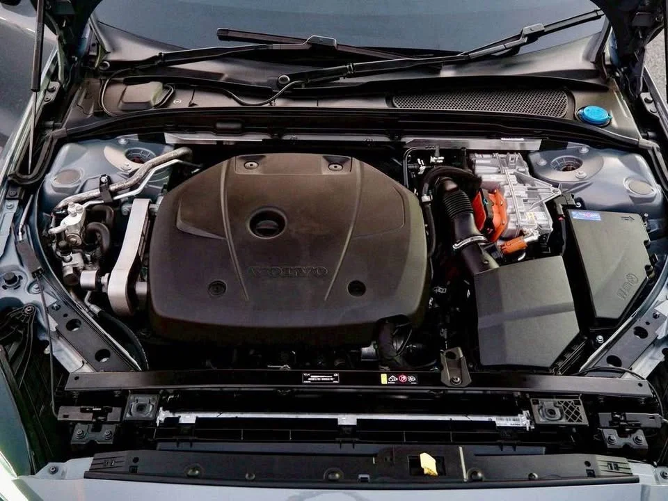 2023 Volvo V60 II 2