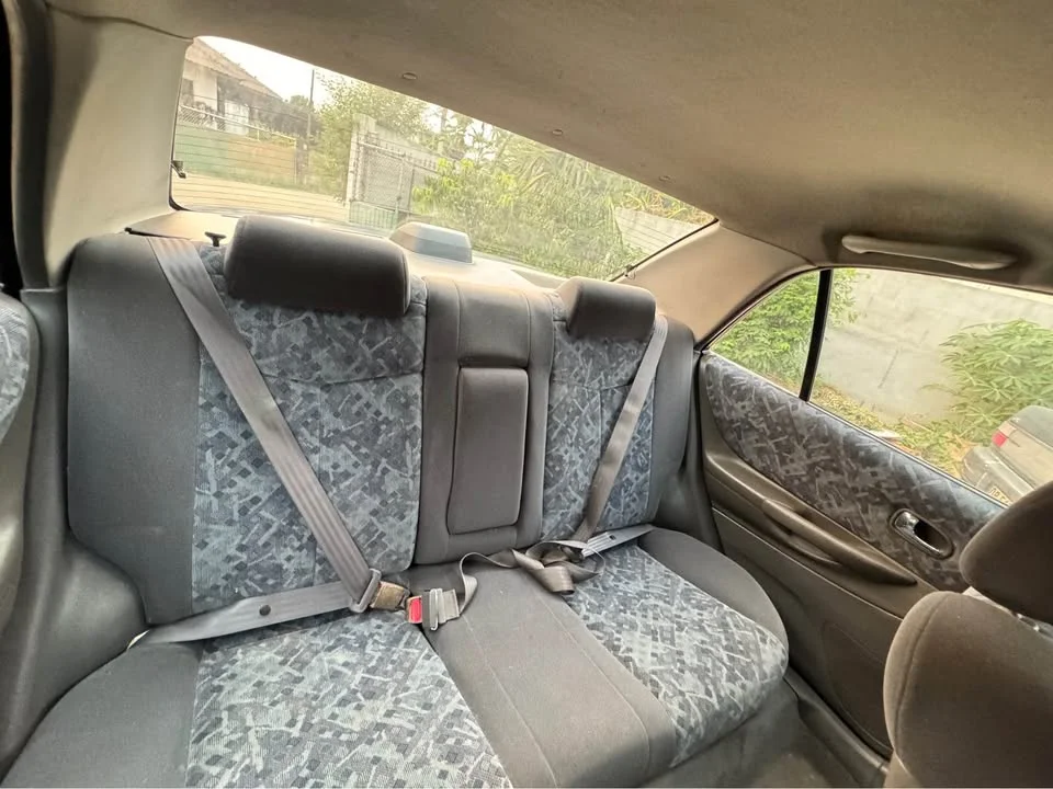 2000 Mazda 323 VIII 2