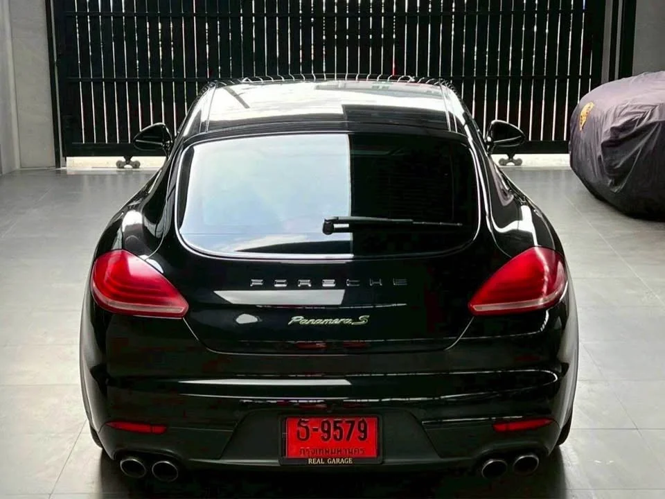 2015 Porsche Panamera I 2