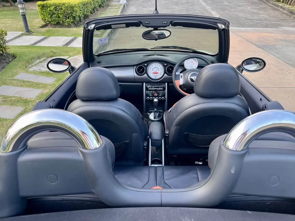 2011 Mini Cabrio I 2