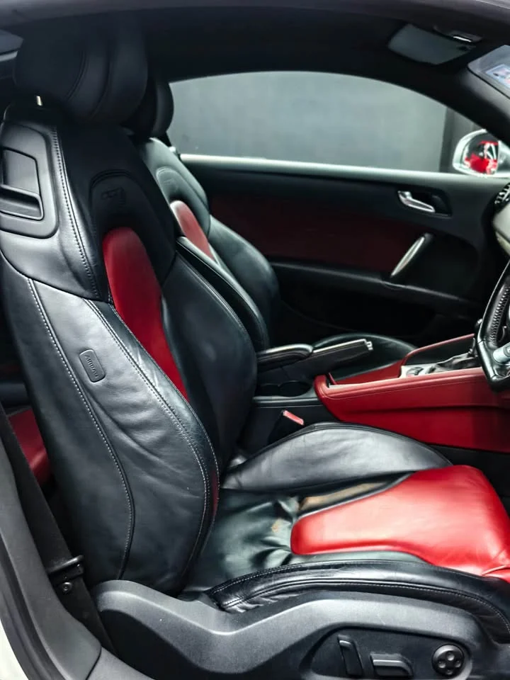2010 Audi TT Mk2 2