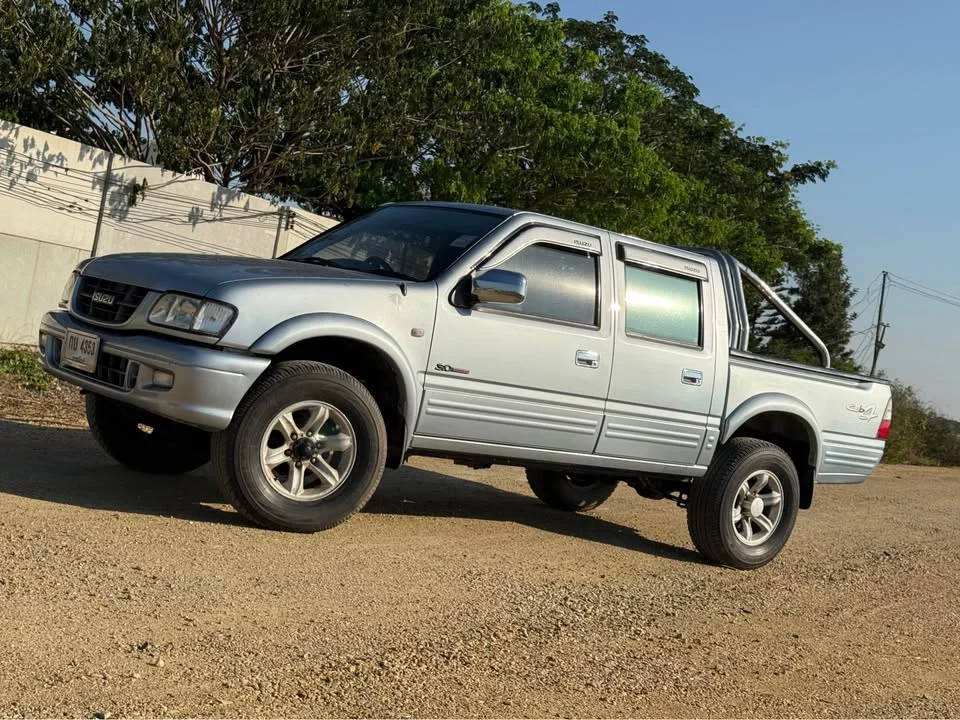 2001 Isuzu Faster Dragon Eyes III 2