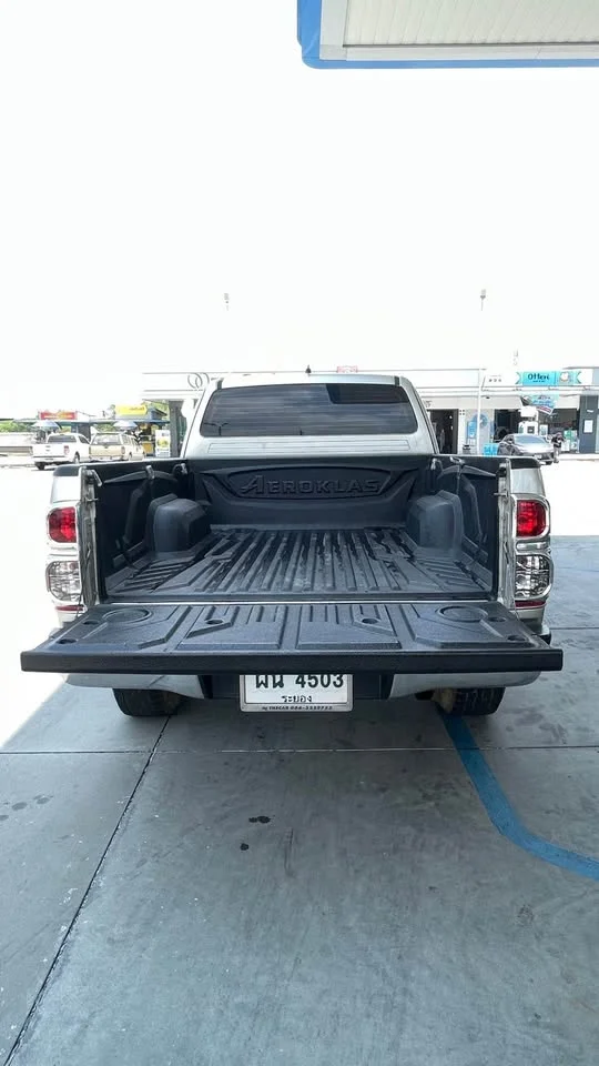 2014 Toyota Hilux VII 3