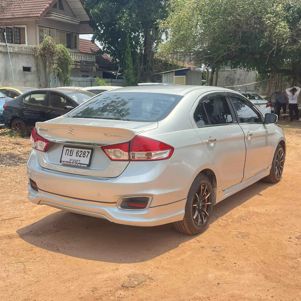 2015 Suzuki Ciaz 3