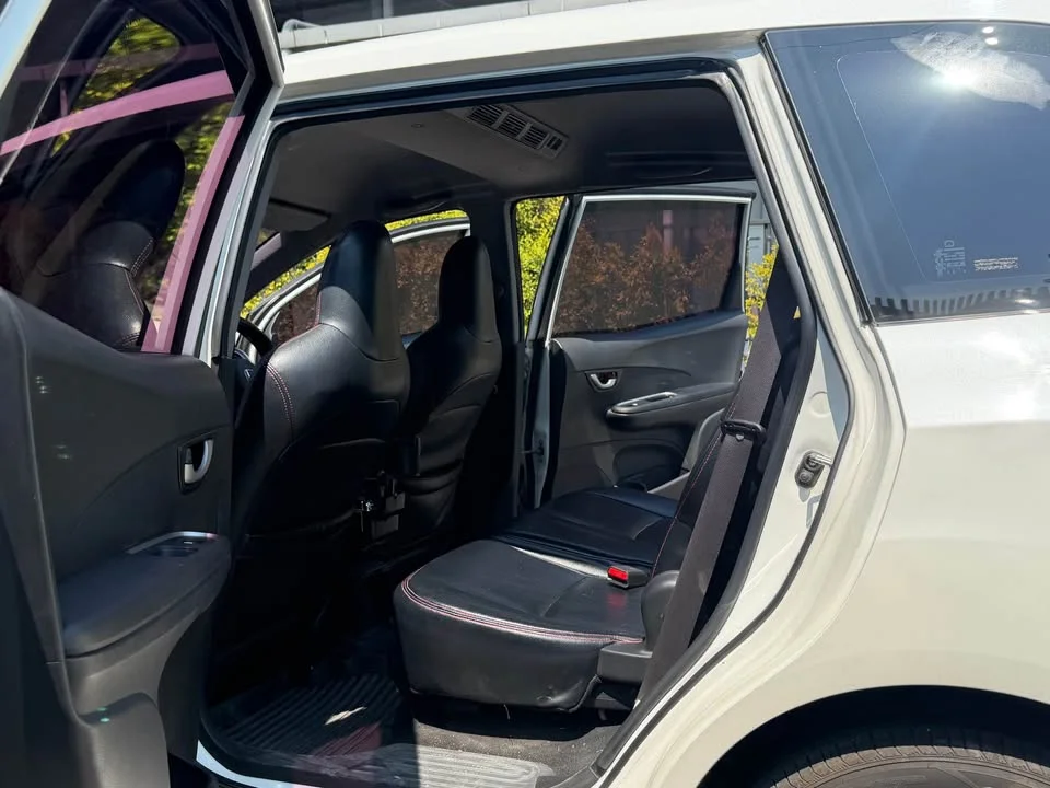 2015 Honda Mobilio II 2