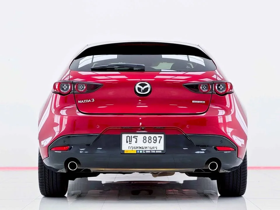2020 Mazda 3 IV 2