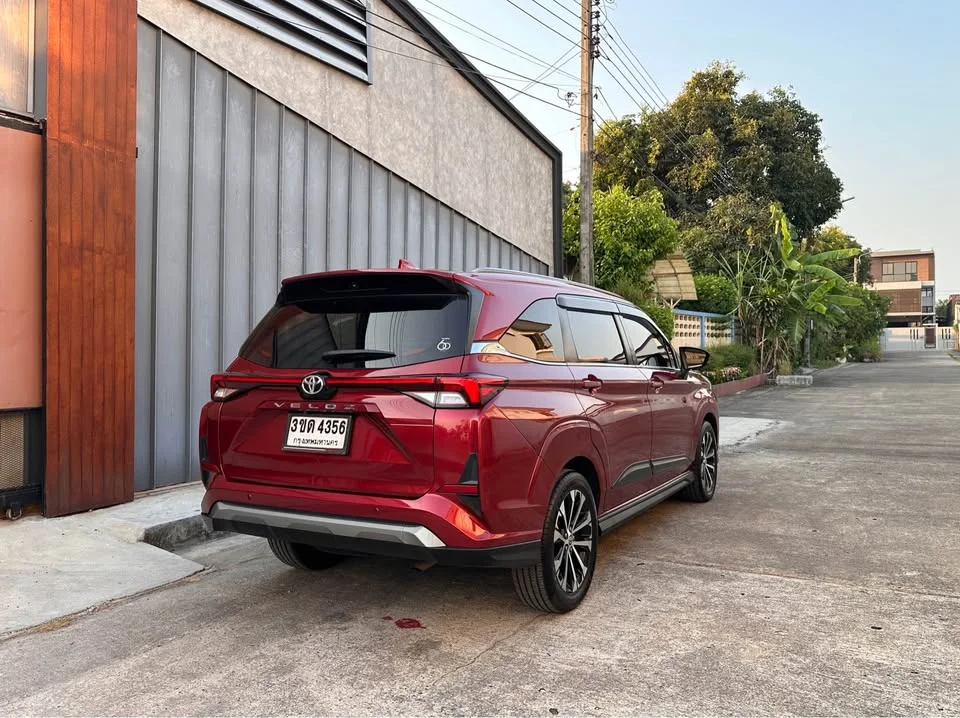 2022 Toyota Veloz III 2