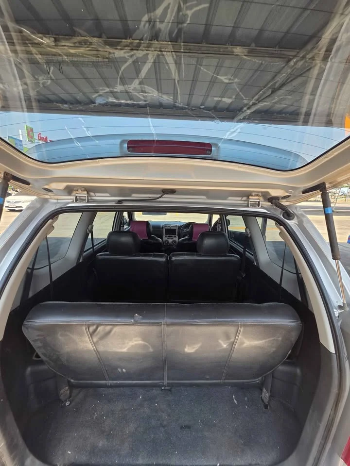 2005 Toyota Avanza I 3