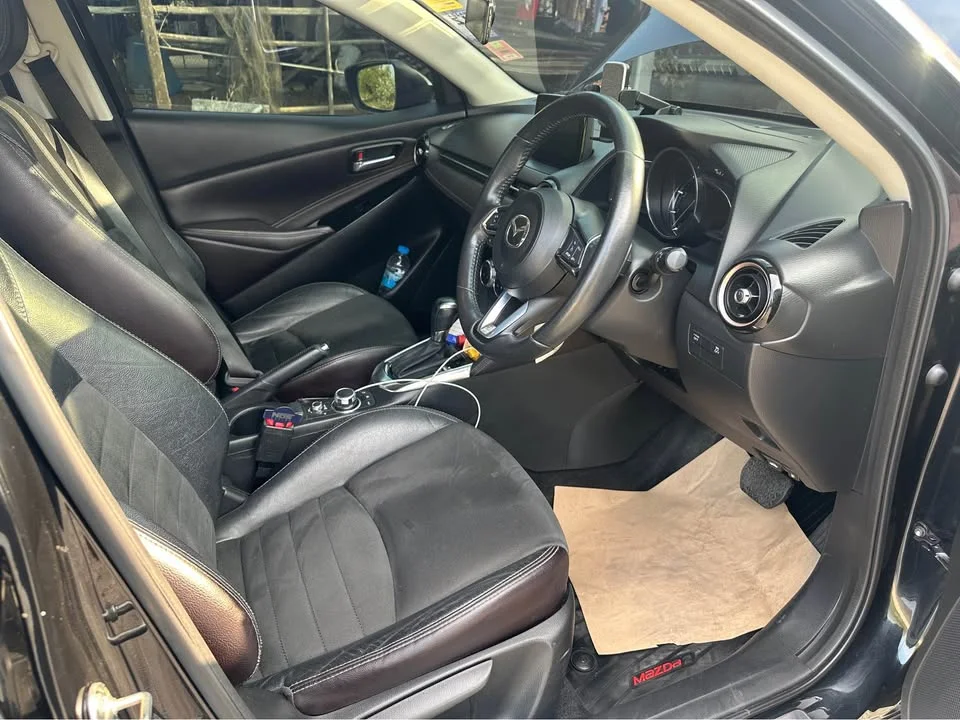 2017 Mazda 2 III 2