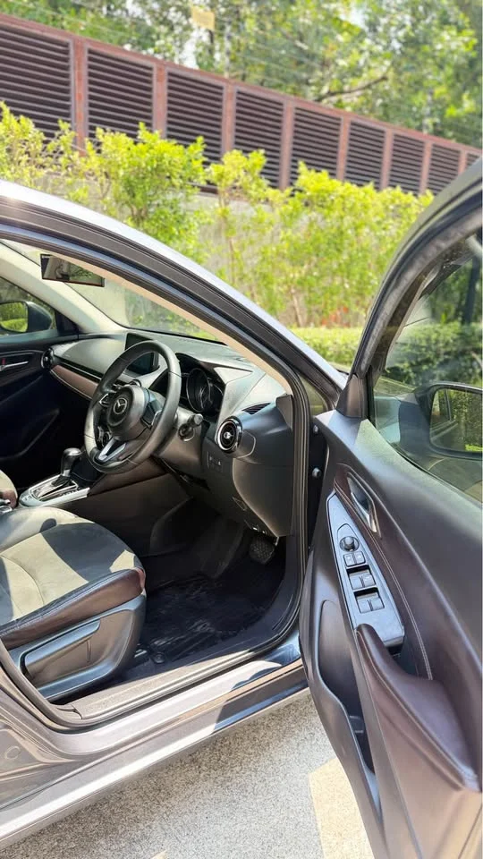 2017 Mazda 2 III 2