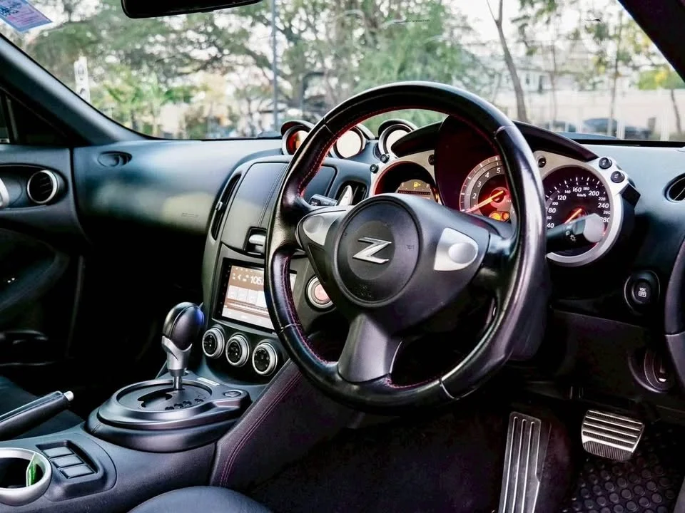 2010 Nissan 370Z VI (Z34) 3
