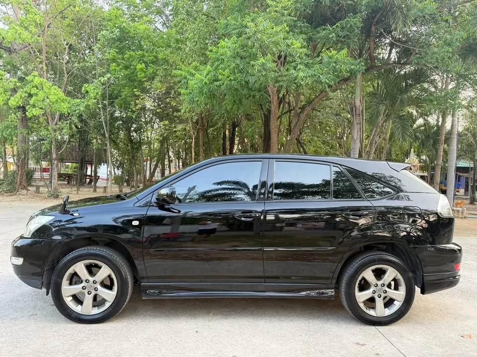 2008 Toyota Harrier II 2