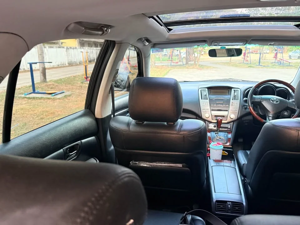 2008 Toyota Harrier II 3