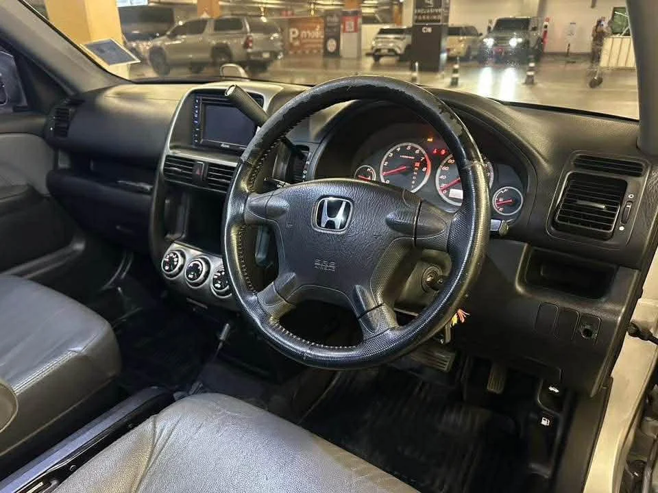 2003 Honda CR-V II 2