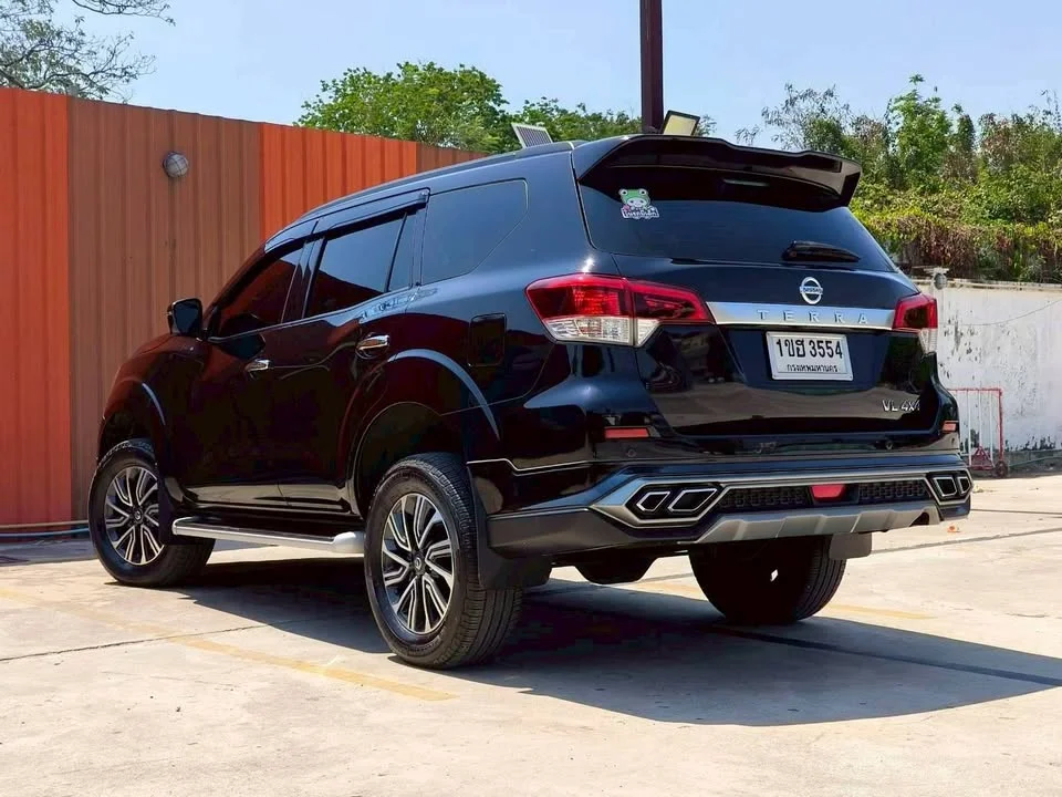 2021 Nissan Terra 3