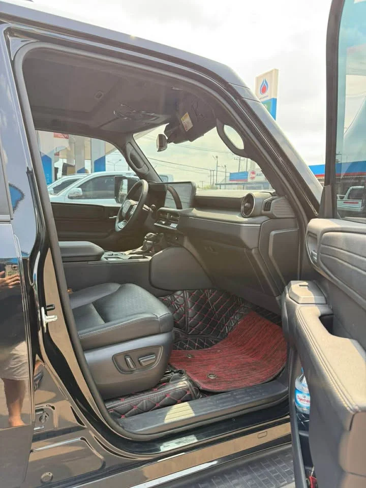 2025 Toyota Land Cruiser Prado J250 3