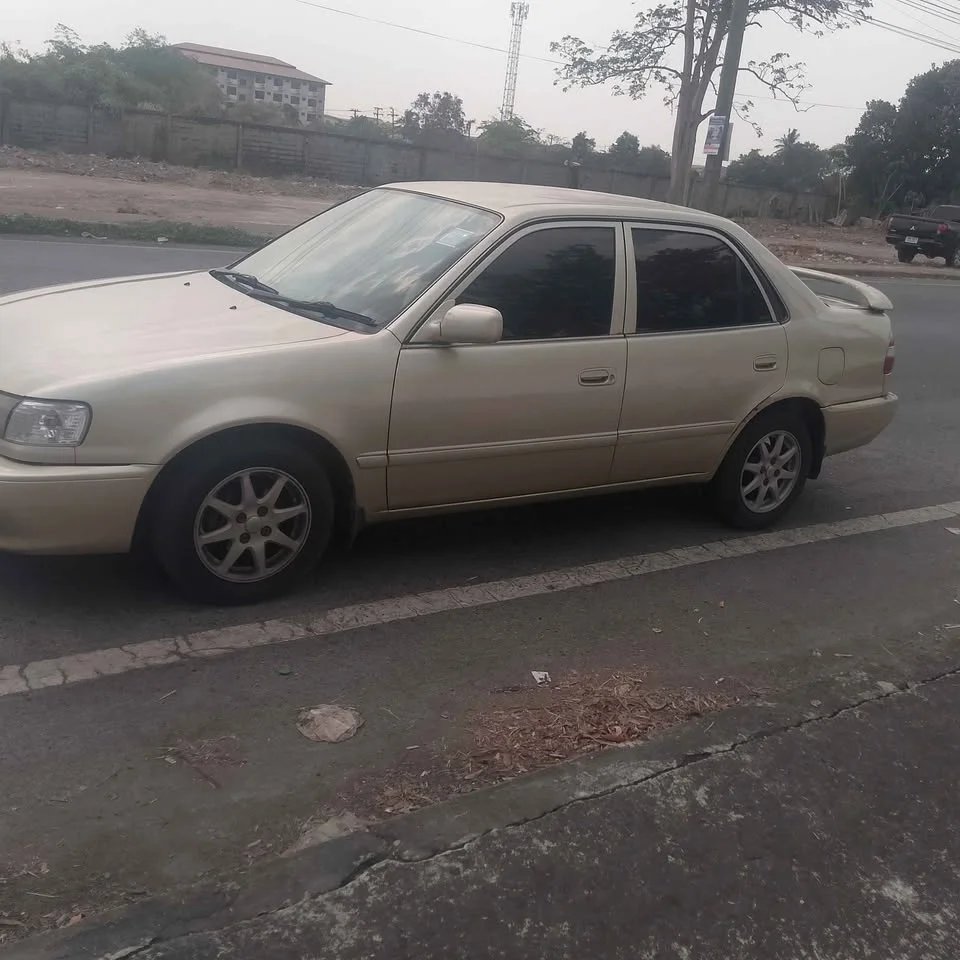 2000 Toyota Corolla Altis VIII (E110) 2